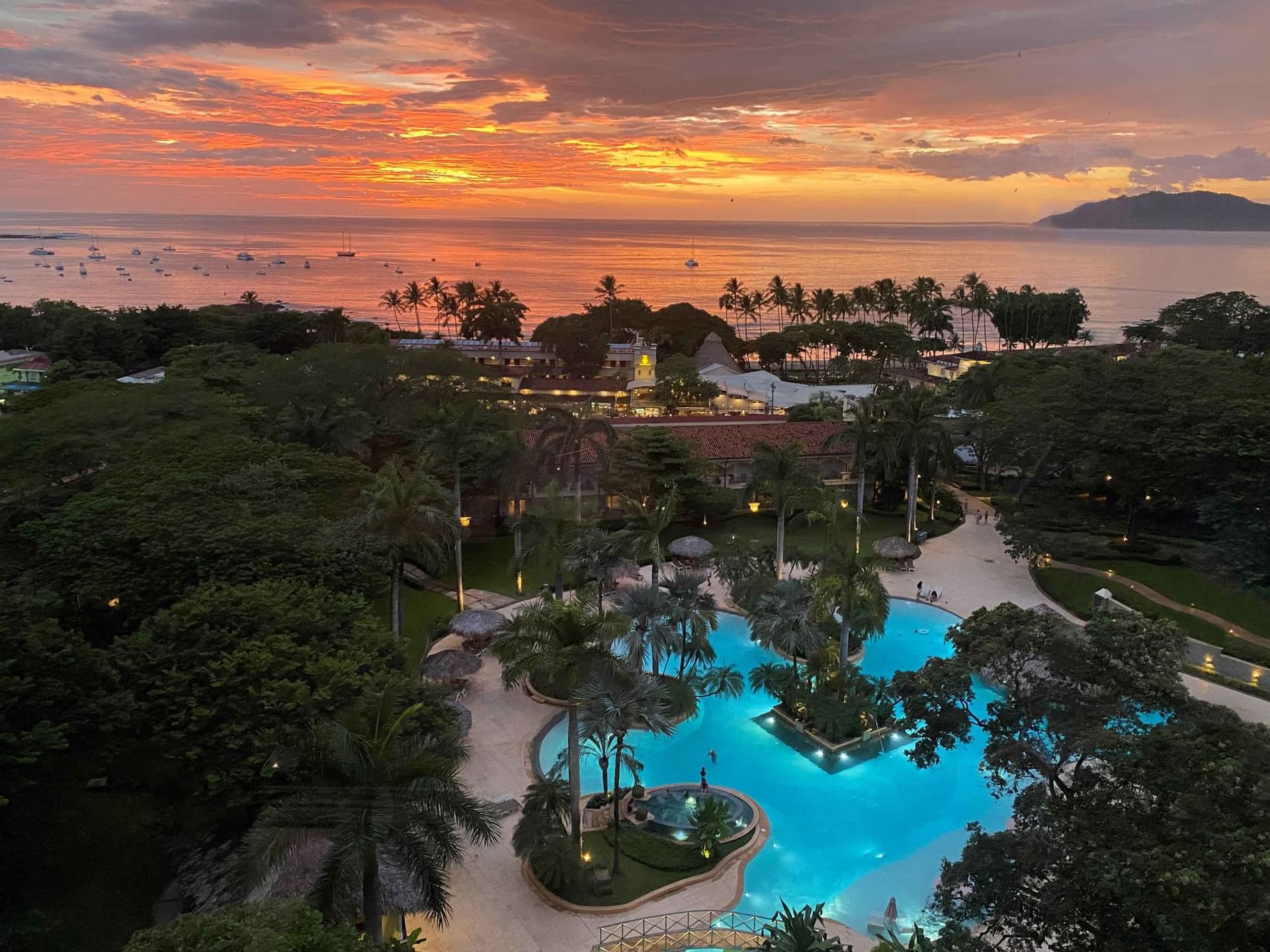 Tamarindo image